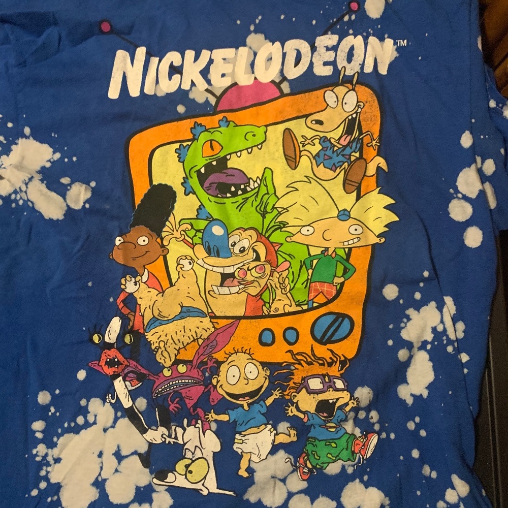 Nickelodeon t shirt